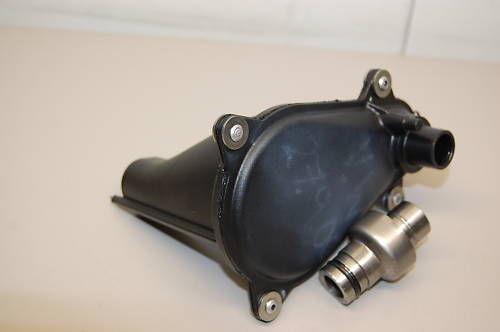 T3 triumph tt600 tt 600 2001 engine oil pick up inlet