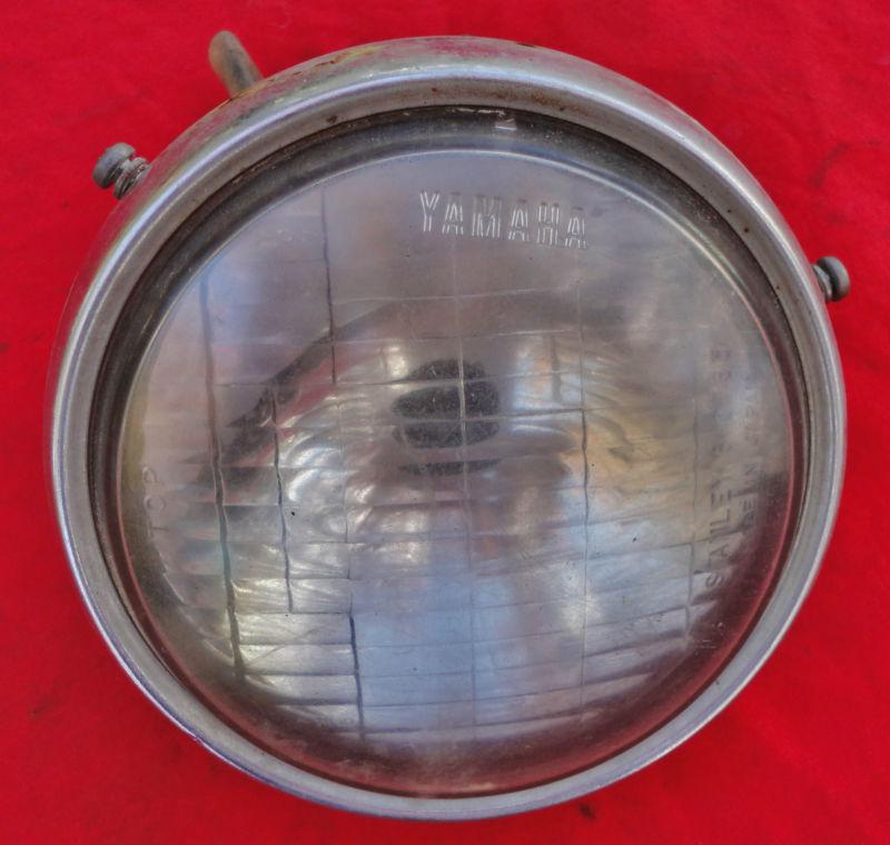 Yamaha 1980 - 1981 it125 / 1980 it175g / 1980 it250g / 1980 it425g - headlight 