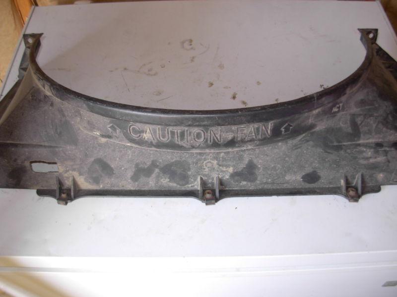 Chevrolet gm blazer upper radiator shroud nr oem 4.3l 88 89 90 91 92 93 94