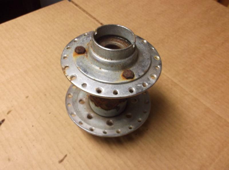 Triumph pre unit & unit spool rear hub 3t 5t 6t ????