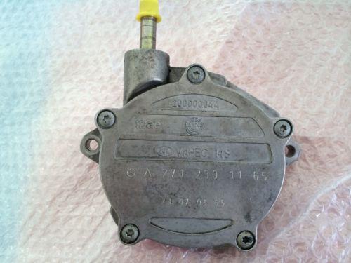 2003-2005 mercedes benz c230 kompressor vacuum pump part# a 2712300965, oem