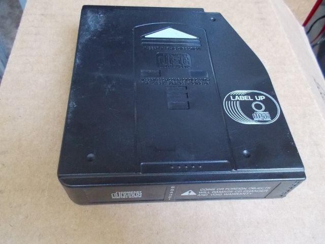 Ford explorer 6disc cd changer magazine