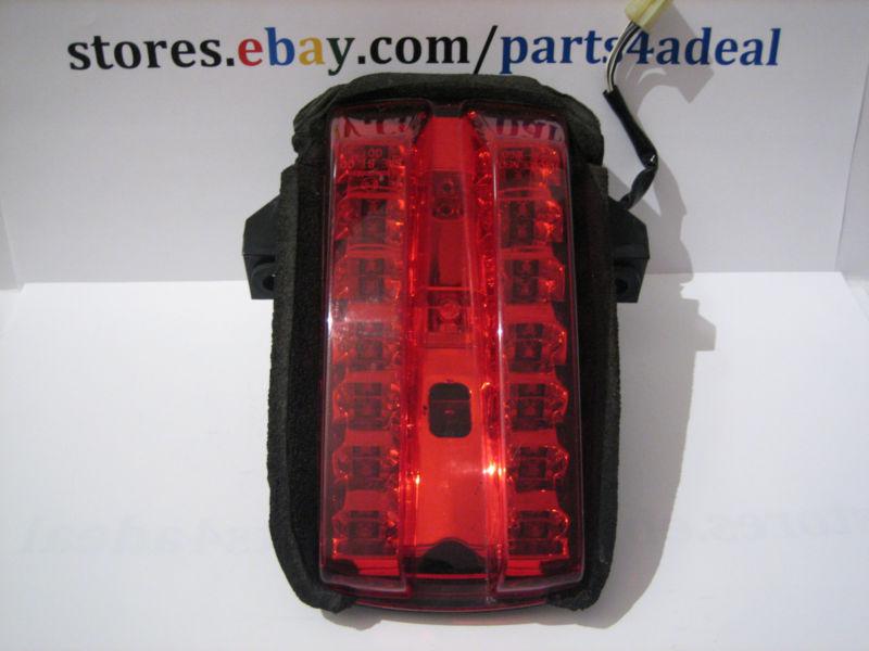 05 suzuki sv650 tail brake light