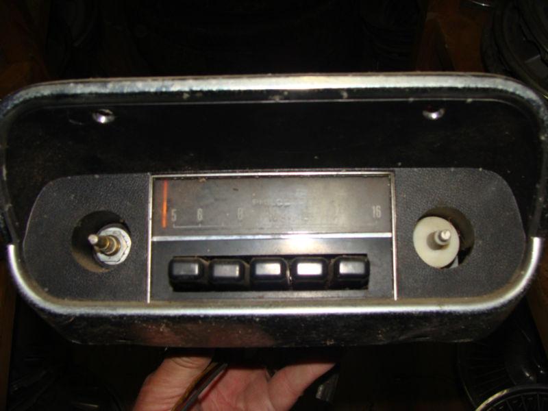 67 68 mustang am radio used original with bezel