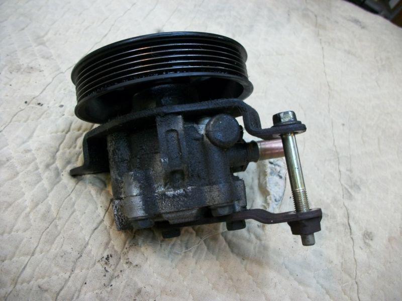 2002-2006 nissan altima/sentra qr25de power steering pump great condition