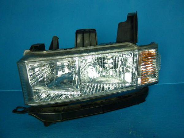 Honda mobilio spike 2003 left head light assembly [7710900]