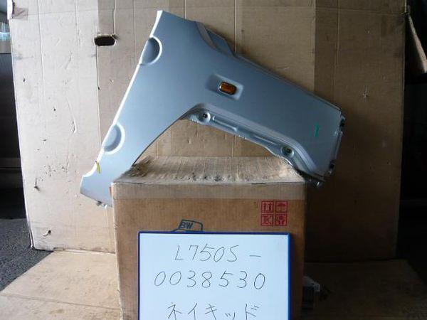 Daihatsu naked 2001 right fender panel [0310600]