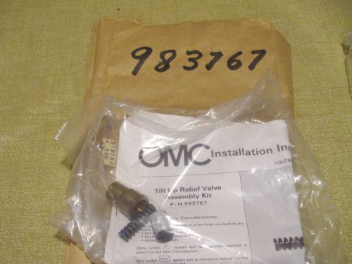 New omc oem tilt up relief valve 983767 johnson evinrude 1985-04 50-235hp