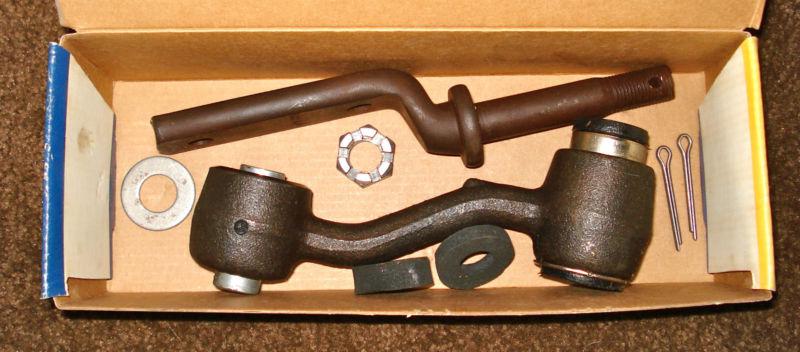 Nos, moog k8159 idler arm comet, fairlane 1966-69', falcon 1966-70'  usa made