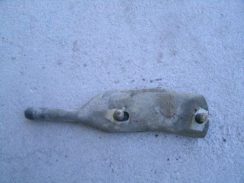 1992 ford mustang gt convertible front exhaust hanger bracket