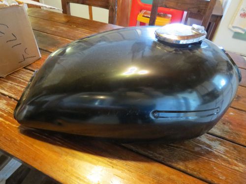 Nos oem kawasaki kz750 kz 750 gas fuel tank 1977 1978 1979