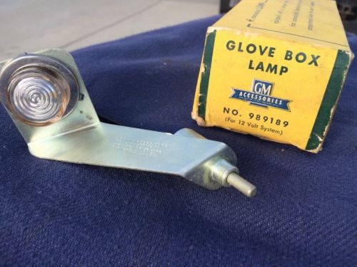 1959 1960 oldsmobile dynamic 88 super 88 98 series nos glove box lamp light kit