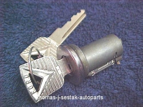 Galaxie lincoln mustang falcon mercury trunk lock with keys 60 61 62 63 64 65 66