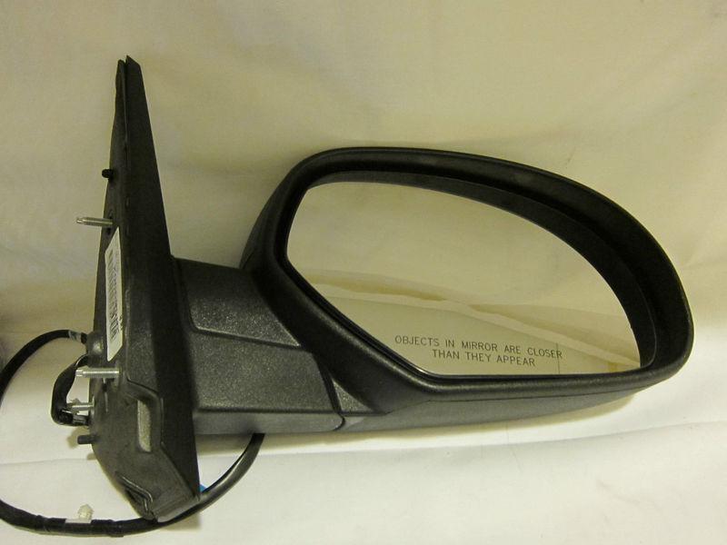 2007-2011 silverado/sierra used oem rh (passenger) mirror -- texture -- 5 wires