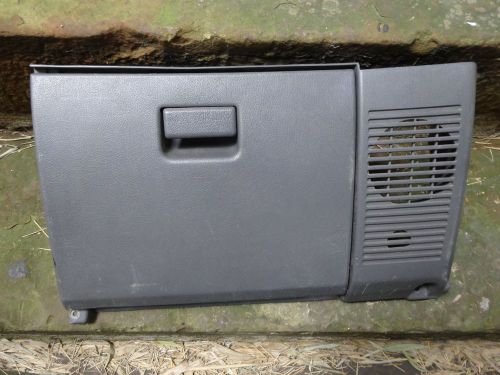 1989-95 gray toyota truck/4runner glove box with speaker box