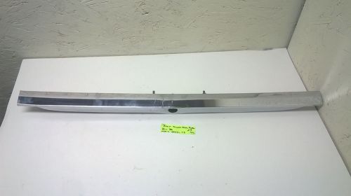 Mercedes 450sl 107 rear chrome trim center trunk lock trim