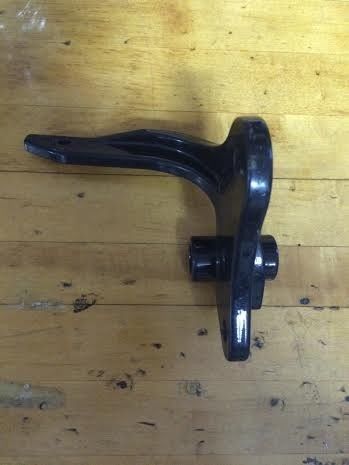 Genuine harley davidson fxdp dyna defender police right side floor board bracket