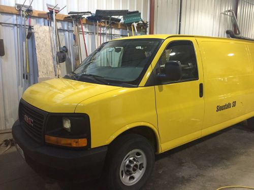 2012 gmc savanna cargo van