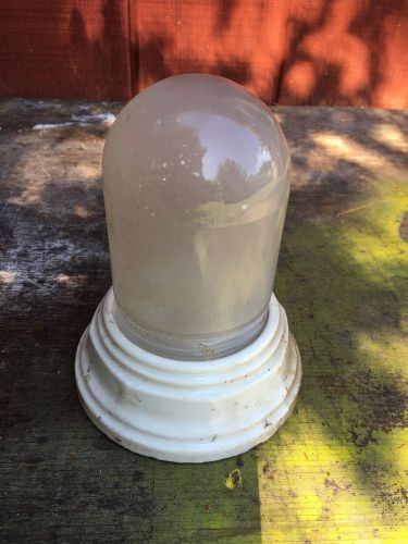 Vintage ceramic bathroom light fixture - travel trailer / camper