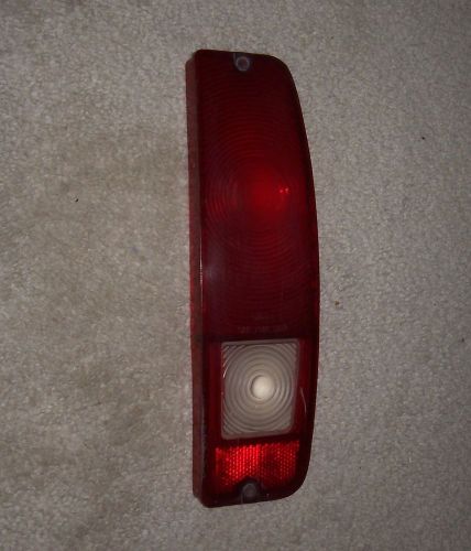 1967 - 1977 ford bronco econoline e 100 200 300 f 250 350 tail lamp light lens