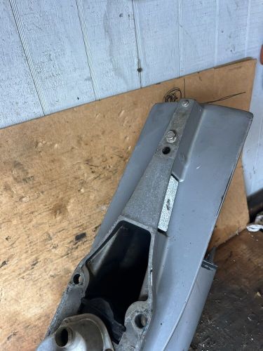 Mercury outboard 3.0 liter lh counter rotation left hand lower unit gearcase