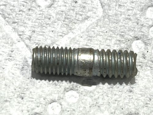 Mcculloch mc-9, 30 ,40, 49-c, 70 kart / chainsaw carburetor stud 48611