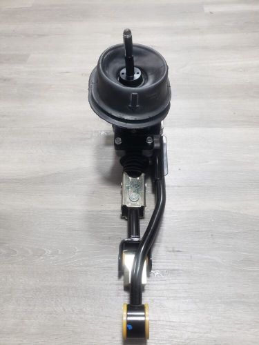 2011-2014 ford mustang mt-82 6 spd manual shifter cr3z7210a + barton short throw