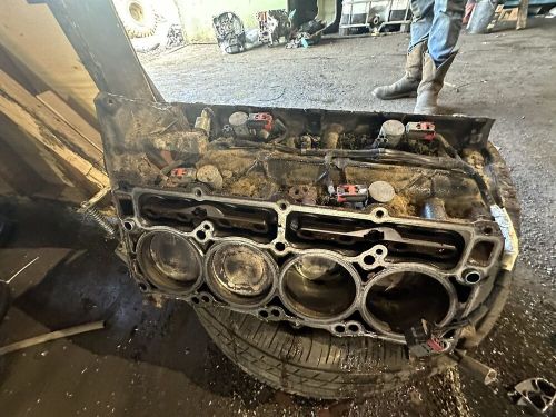 2014-2015 dodge ram 1500 5.7l engine cylinder block 68223457aa oem