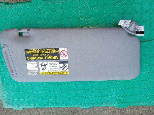 2003 toyota rav4 sun visor rear driver&#039;s side gray