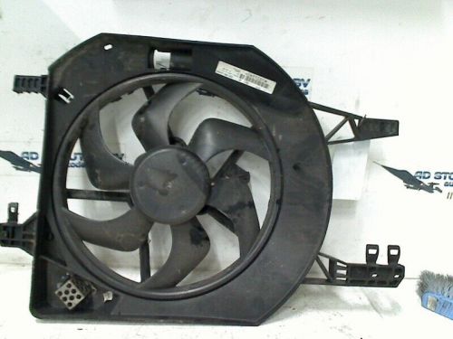 Radiator fan cooling fan vauxhall vivaro van 1.9 di (f9q-762) 2006 1831247-