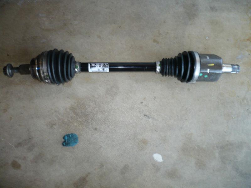 Vw passat 2012/13 front drive axle left oem 561 407 271 p