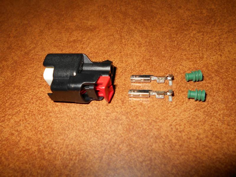 New oem polaris rear worklight plugs sold in pairs new