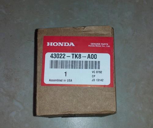 New genuine honda rear brake pads set odyssey van 2011-2013 free shipping!