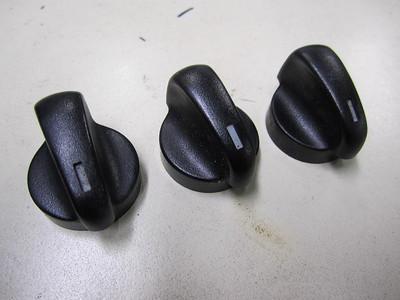 Ford mustang 95-98 1995-1998 climate control knob set