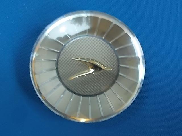 59 60 61 62 lark studebaker nos horn cap button 