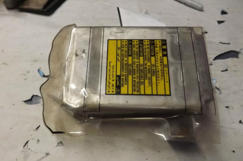 2000 toyota corolla airbag module 89170-02061 oem