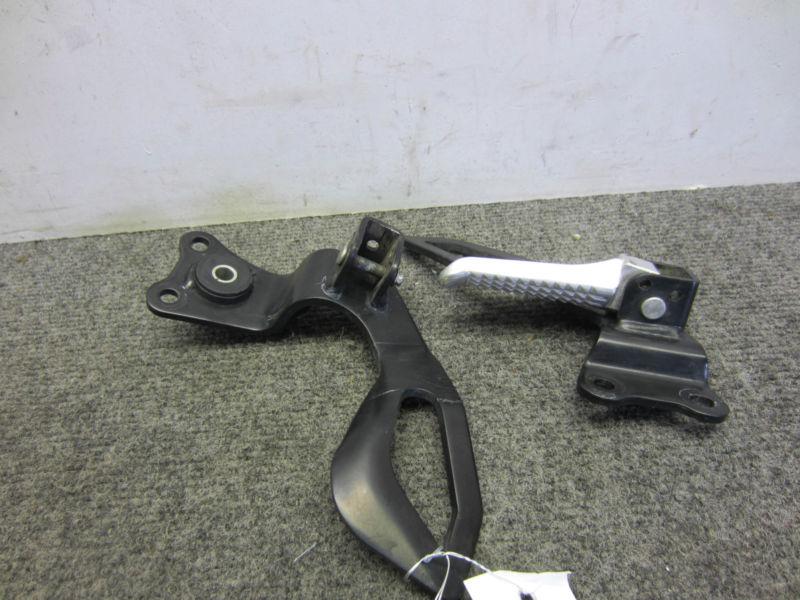 2009 suzuki dr-z 400sm passenger peg mounts with peg - 400 sm drz dr z dr-z400sm