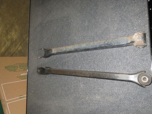 2004 vw r32 oem rear lateral control arms - sold as set