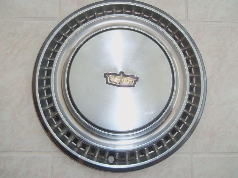 1974 74 chevy caprice passenger 15" hubcap hub cap nice used 339609 3059