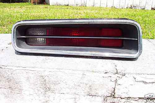 1970 dodge coronet right side taillight oem