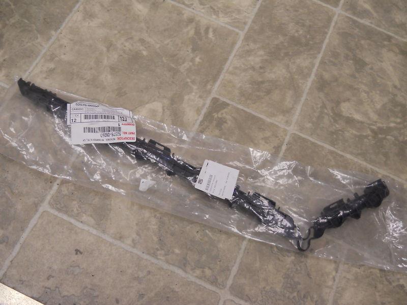 Camry left rear bumper bracket 12  13 cover retainer