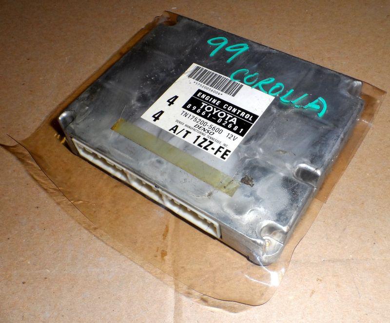 2000 toyota corola ecu engine module 89661-02681