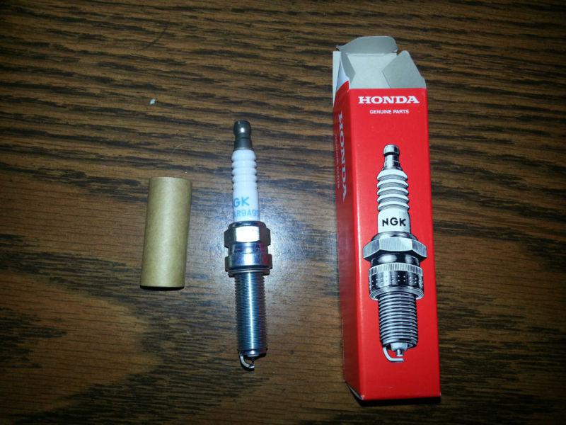 New genuine honda ngk iridium platinum spark plug 2009-2013 crf450 r oem 