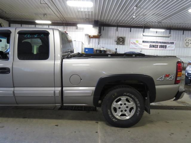 2002 chevy silverado 1500 pickup rear or back door left 2494466