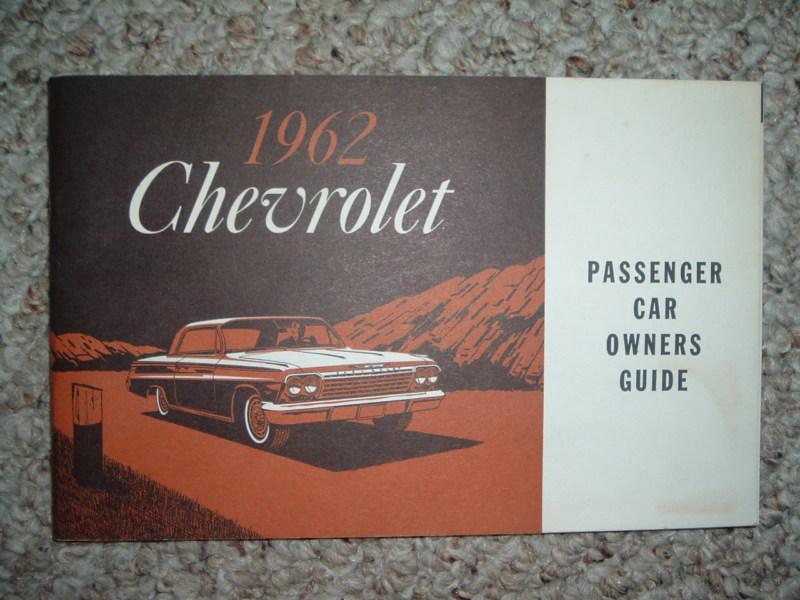 Vintage 1962 chevrolet passenger car owners guide part # 3798320 great condition