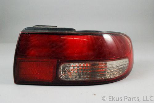 Kia sephia 1995-1997 exterior right tail light oem