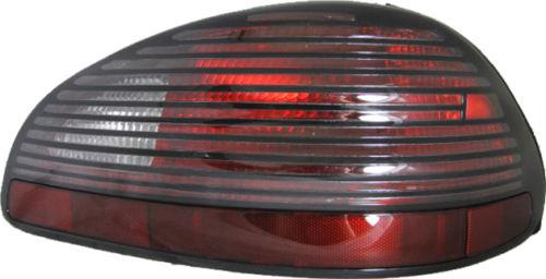 Pontiac grand prix 97 98 99 00 01 02 03 tail light rh