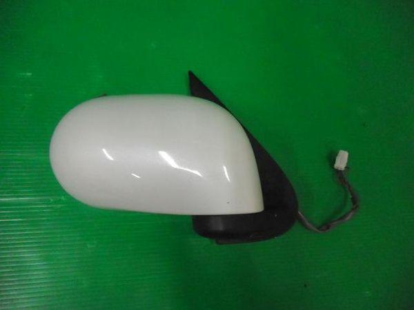 Nissan cube 2002 right side mirror assembly [0613500]