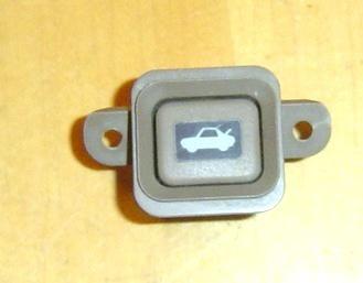 04 02 03 honda cr-v crv trunk glass tailgate open button switch in door panel lh