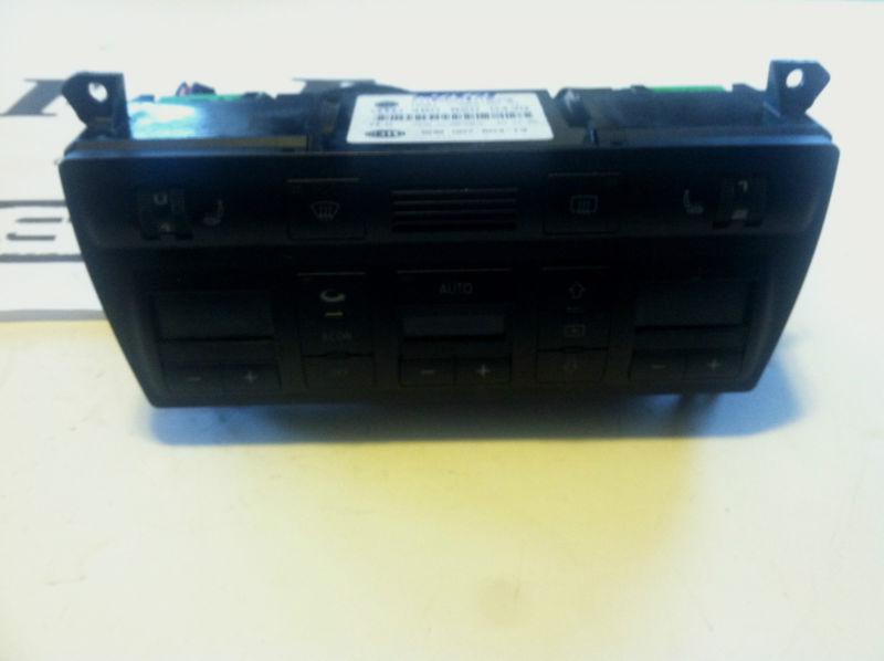 1998-2004 audi a6 atc unit / dual zone climate control 4b0 820 043q #2 